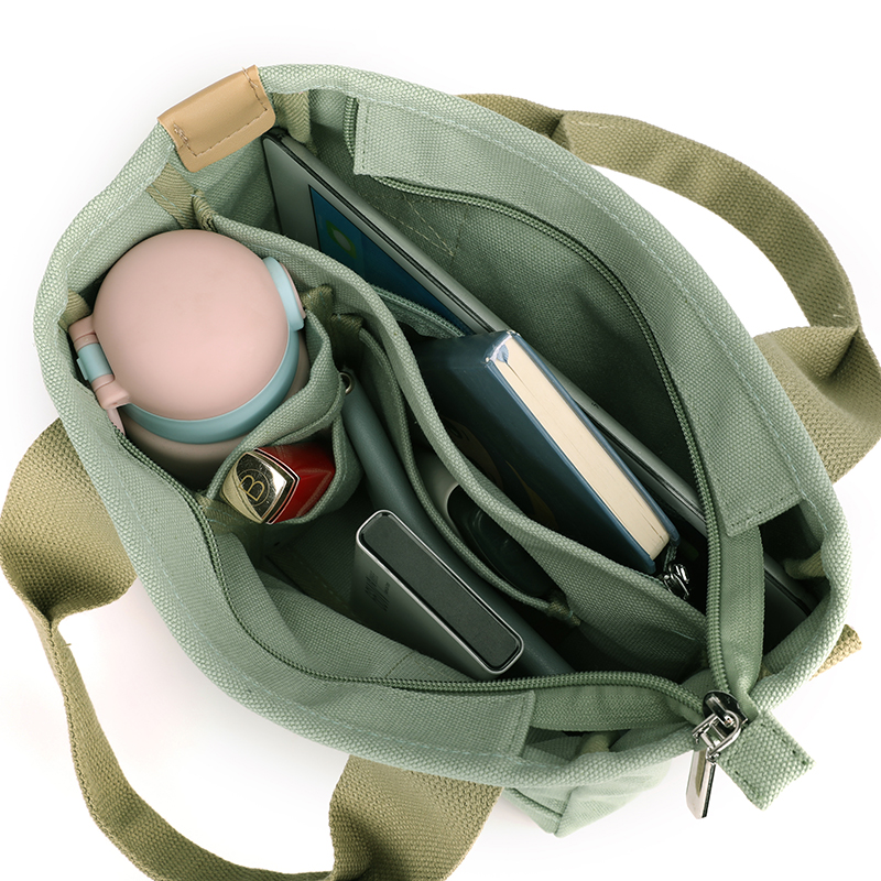 这个包包也太好用了，好多空间