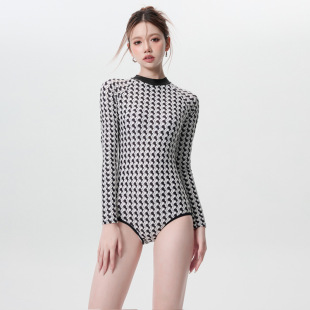 保守时尚 性感显瘦遮肚长袖 印花连体泳衣女 泳装 源头厂家销售新款