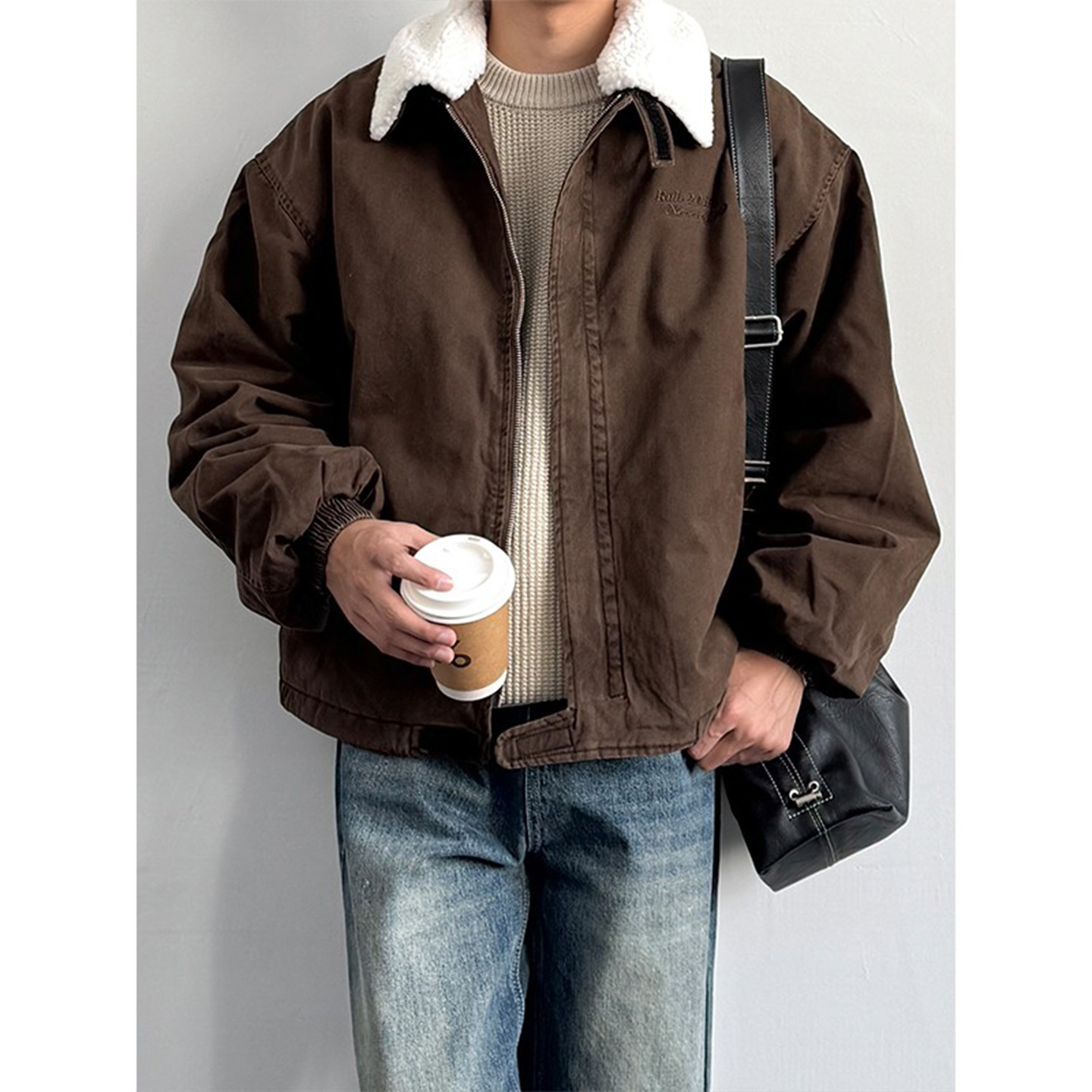 可拆卸羊羔毛翻领棉服男女同款