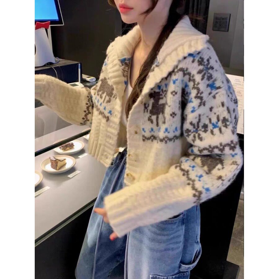 韩国复古花纹翻领小鹿图案毛衣女