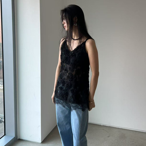 韩国洋气蕾丝立体花朵吊带背心女