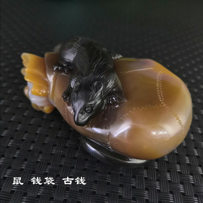 阜新金果玛瑙玉髓男女手把件兔貔貅鱼龙龟葫芦鼠钱袋如意竹节金蟾