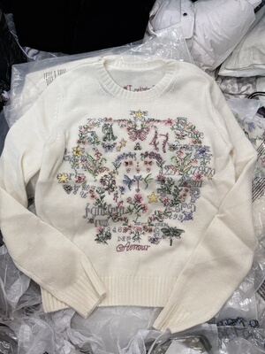 2025秋冬新款9月第一波孤品羊绒刺绣针织衫毛衣精品女装特价捡漏