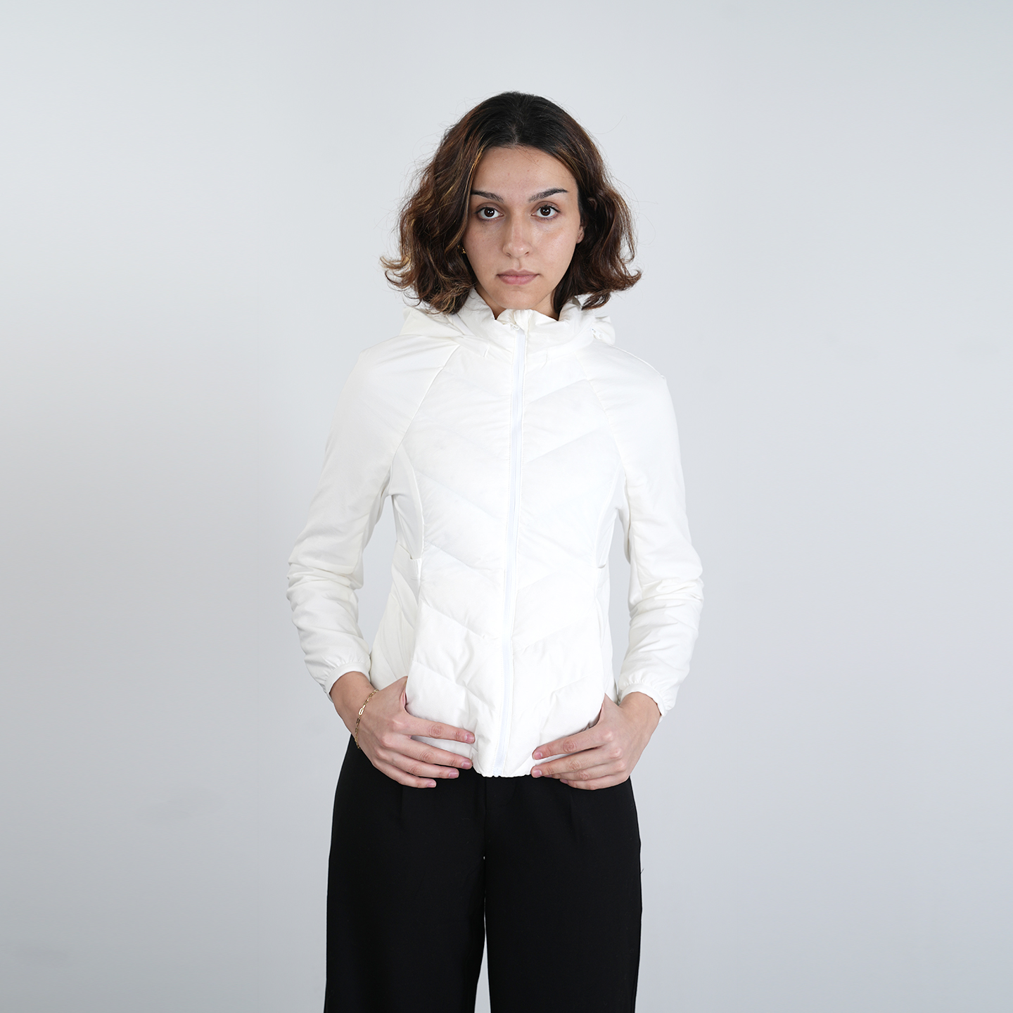 90白鹅绒暖芯轻柔连帽羽绒服女 XTJH线头计划