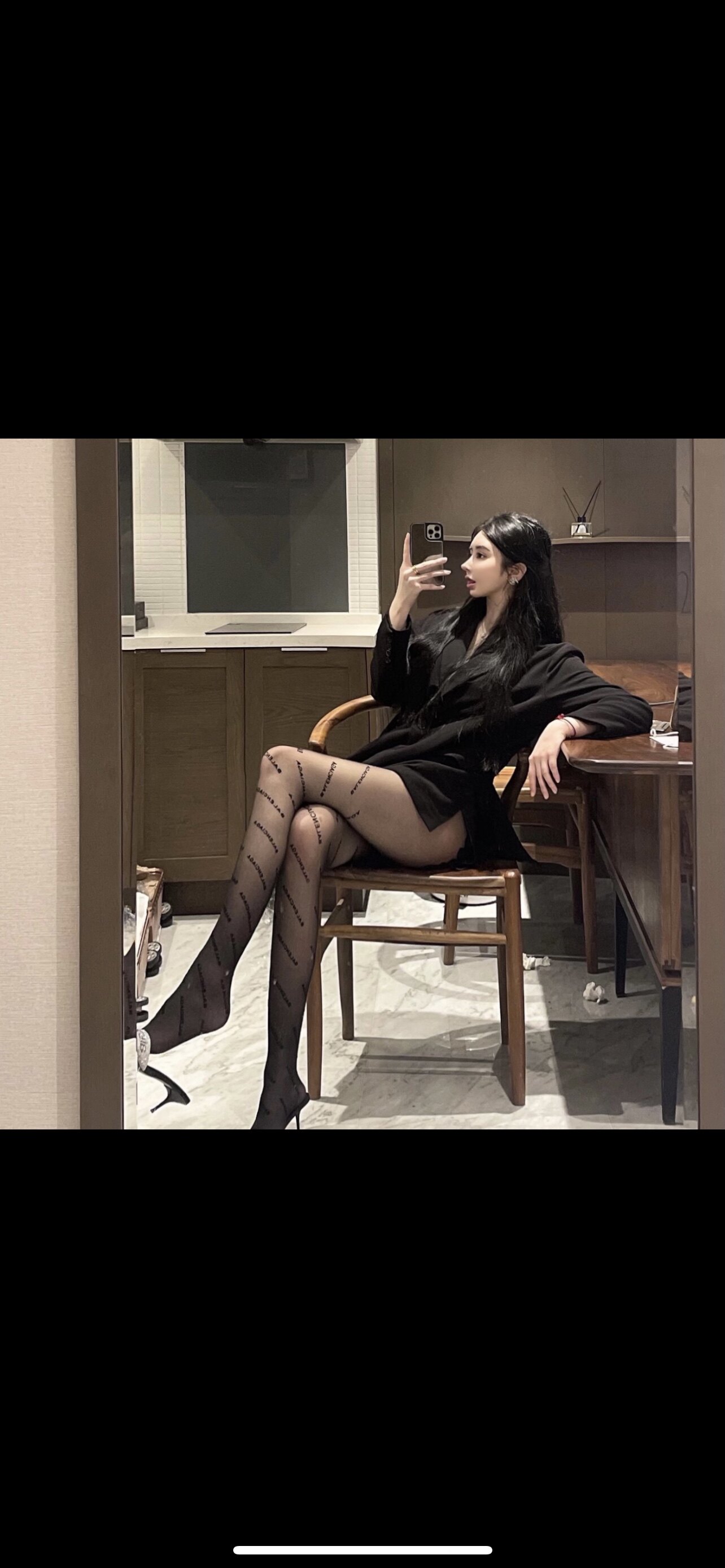 七酱2021冷淡纯色通勤常规风感v领西装年新款女装早秋装西服外套