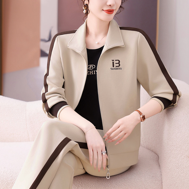 运动套装女春秋季2026新款宽松洋气妈妈立领卫衣休闲跑步服三件套