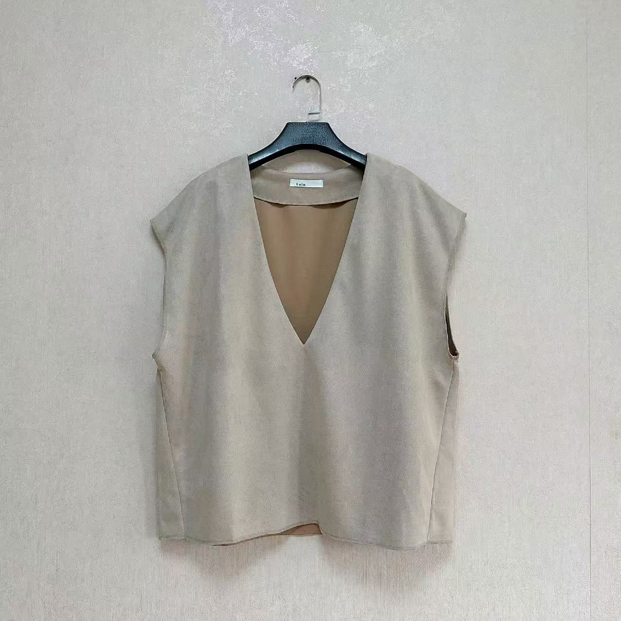 外贸出口日单Helm女浅卡其仿鹿皮绒宽松V领落肩无袖套头外搭马夹