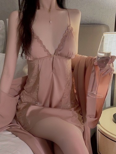 性感带胸垫睡衣蕾丝纯色吊带裙
