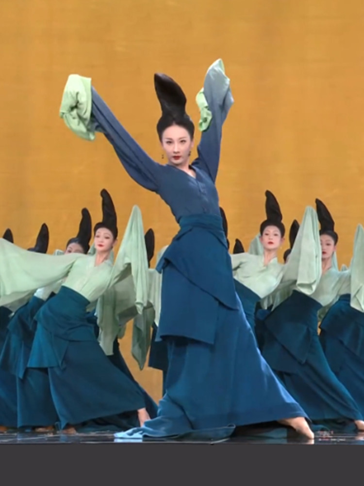 只此青绿舞蹈服装古典舞千里江山水袖练功服春晚孟庆旸同款演出服