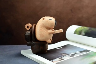 卡皮巴拉 实木磁吸摆件木质马桶摆件可爱风送礼摆件情绪稳定木雕