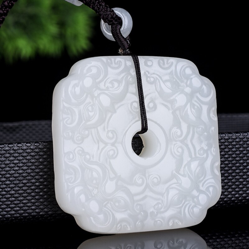 天然和田玉白玉方牌平安扣守护吊坠男女瑞兽吉祥物挂件玉佩