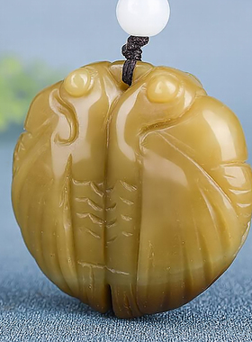 天然新疆和田玉糖料玉蝉手把件