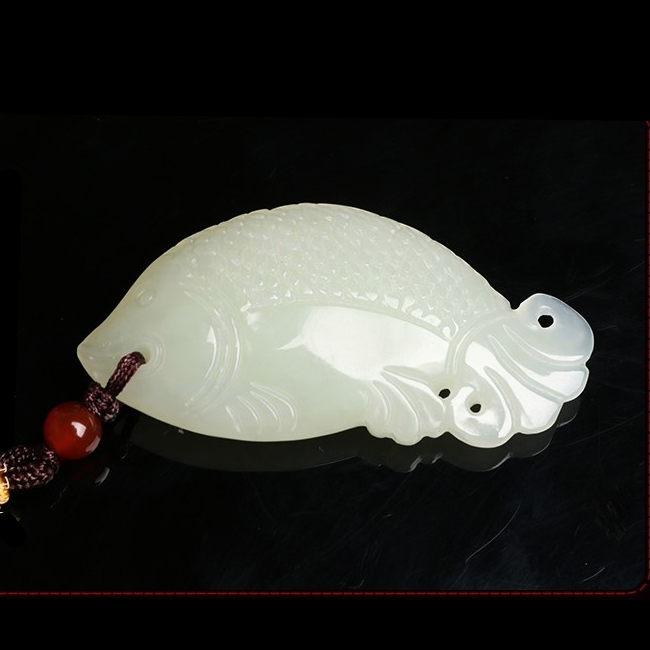 新疆和田玉富贵鱼吊坠籽料羊脂玉鱼挂件玉坠玉鱼项链毛衣链手把件