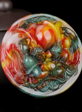 和田玉彩玉龙头皮带扣把件