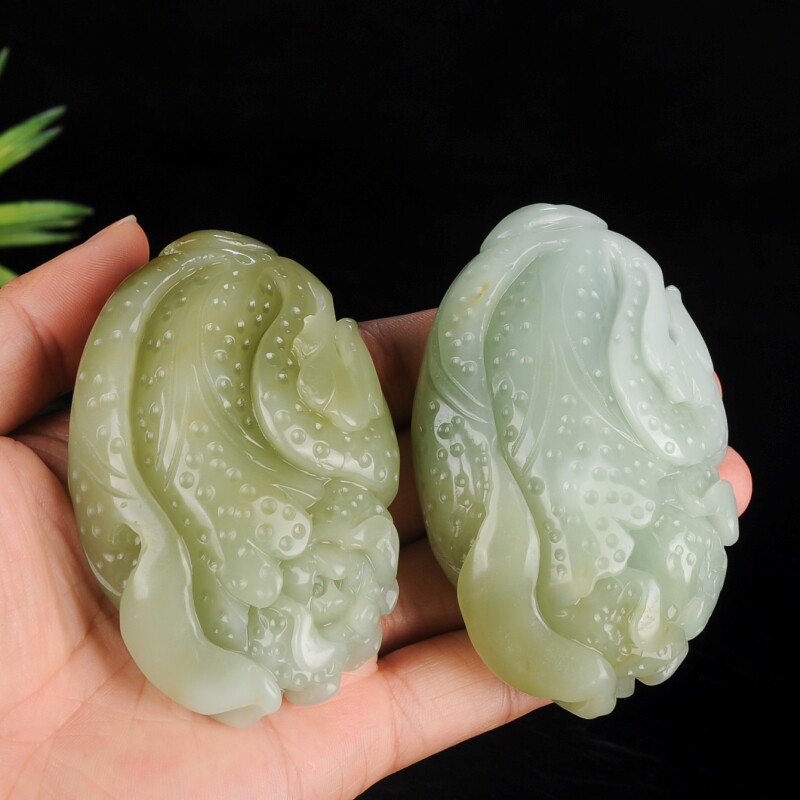 天然新疆和田玉白菜把件籽料糖料百财来招财手把件挂件玉手玩件