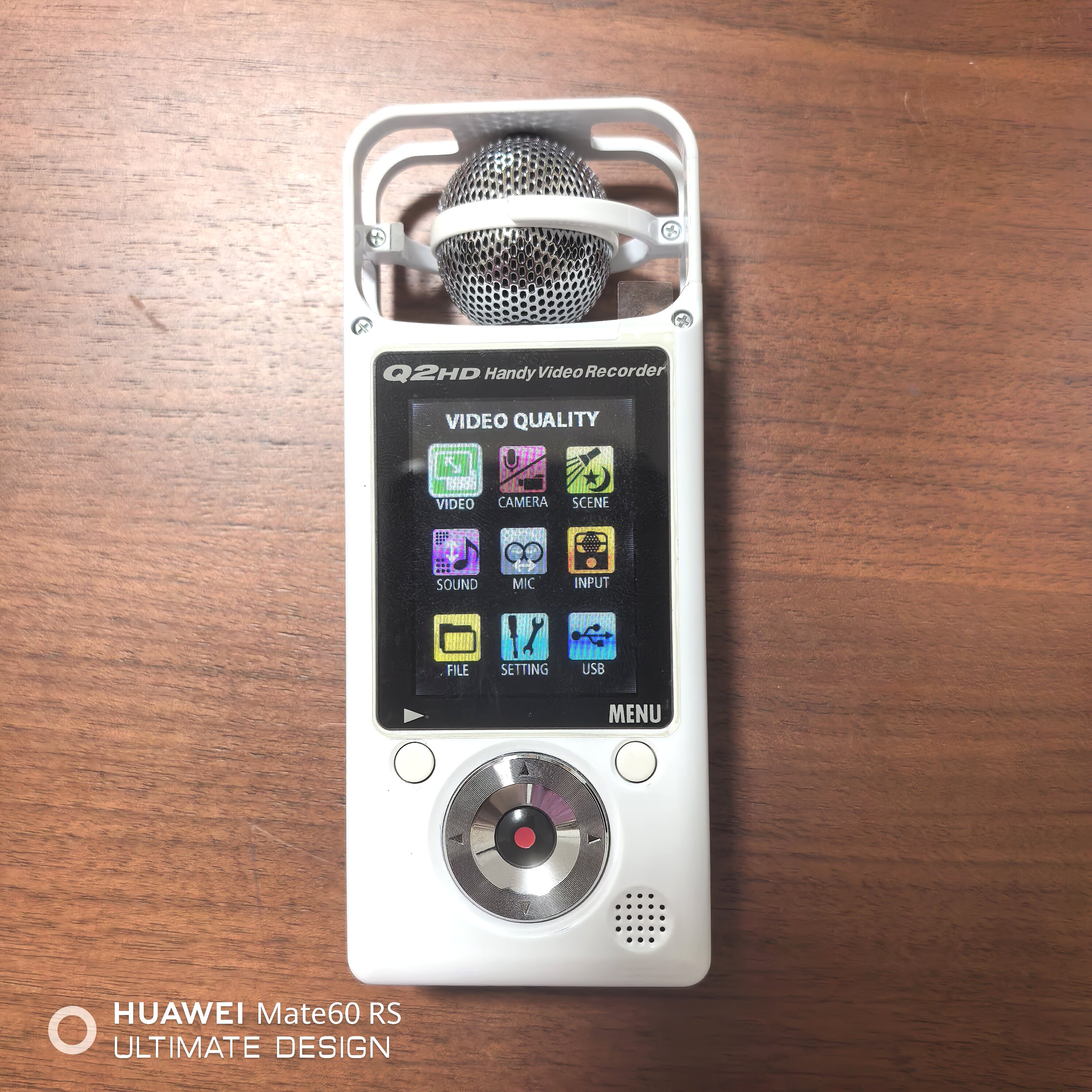 ZOOM Q2 HD 录像录音MP3/MP4/iP