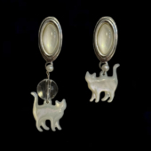 那猫漫步 黄打屁原创设计氛围感甜韩复古天然贝水晶925银耳钉耳夹