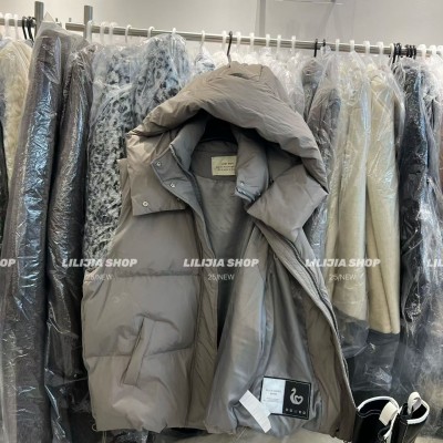 2025新款宽松连帽羽绒马甲