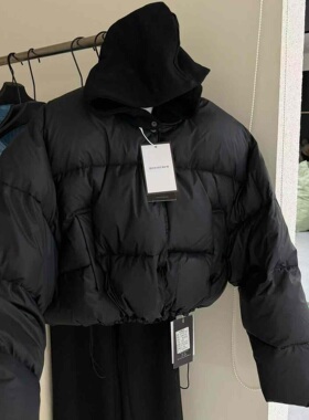 白色棉帽蓬松面包服短款羽绒服女连帽收腰高级感超好看厚外套冬季