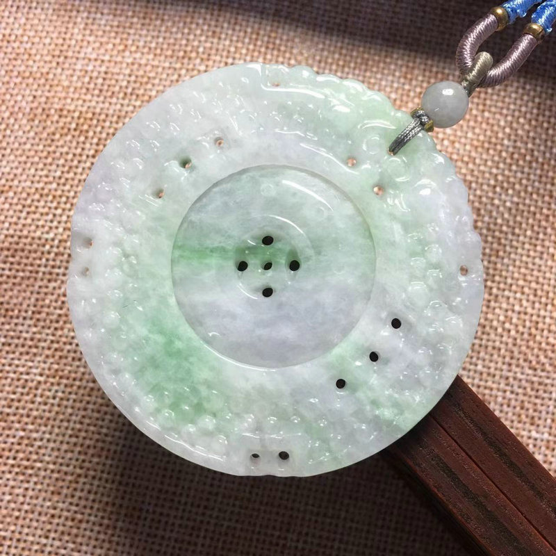 石来运转玉佩糯种缅甸翡翠送证书