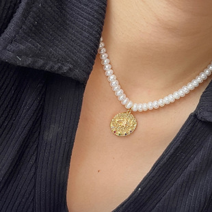 白百合同款恶魔之眼天然淡水珍珠项链法式复古小众颈链