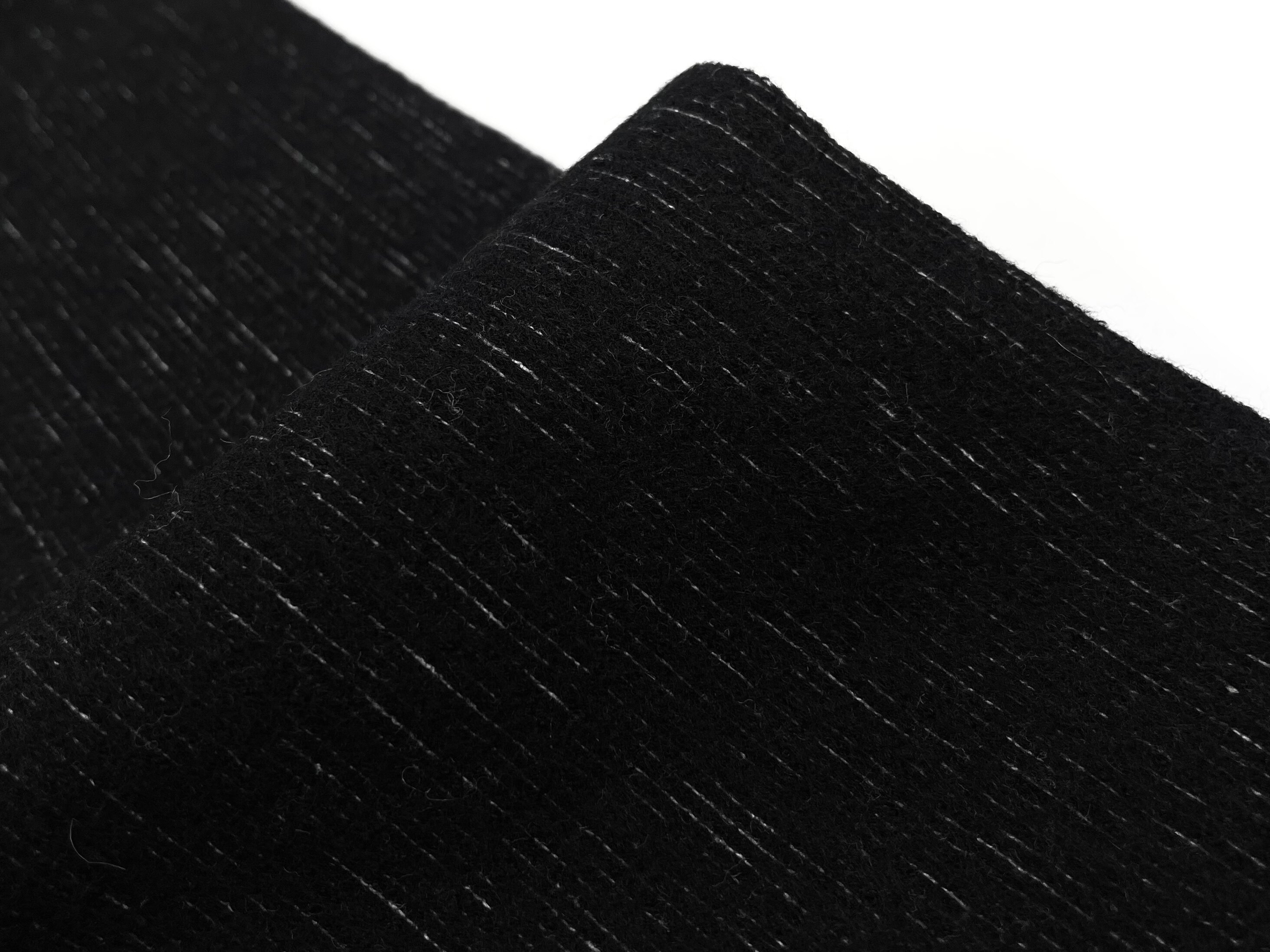 亲肤垂坠细腻 纯黑色暗纹条纹针织毛料羊毛呢布料套装连衣裙面料