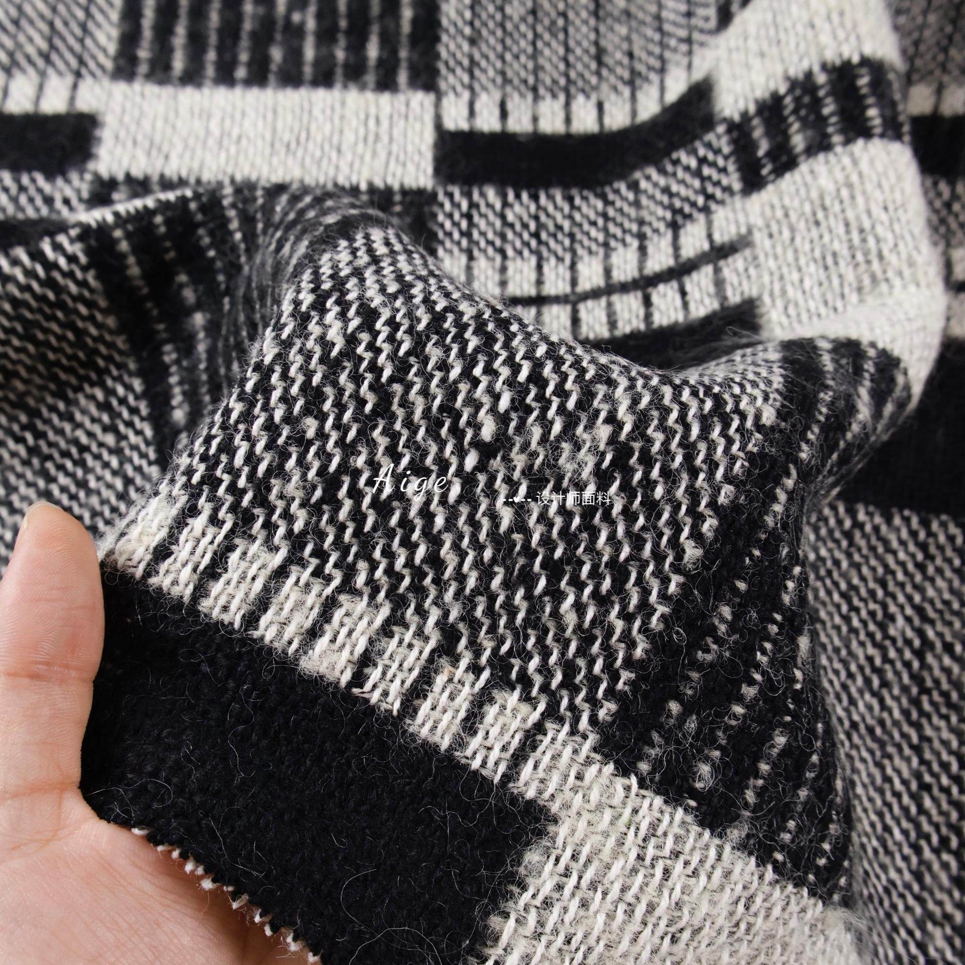 进口 黑灰米白几何编织粗纺羊毛毛料面料冬天做大衣斗篷风衣布料