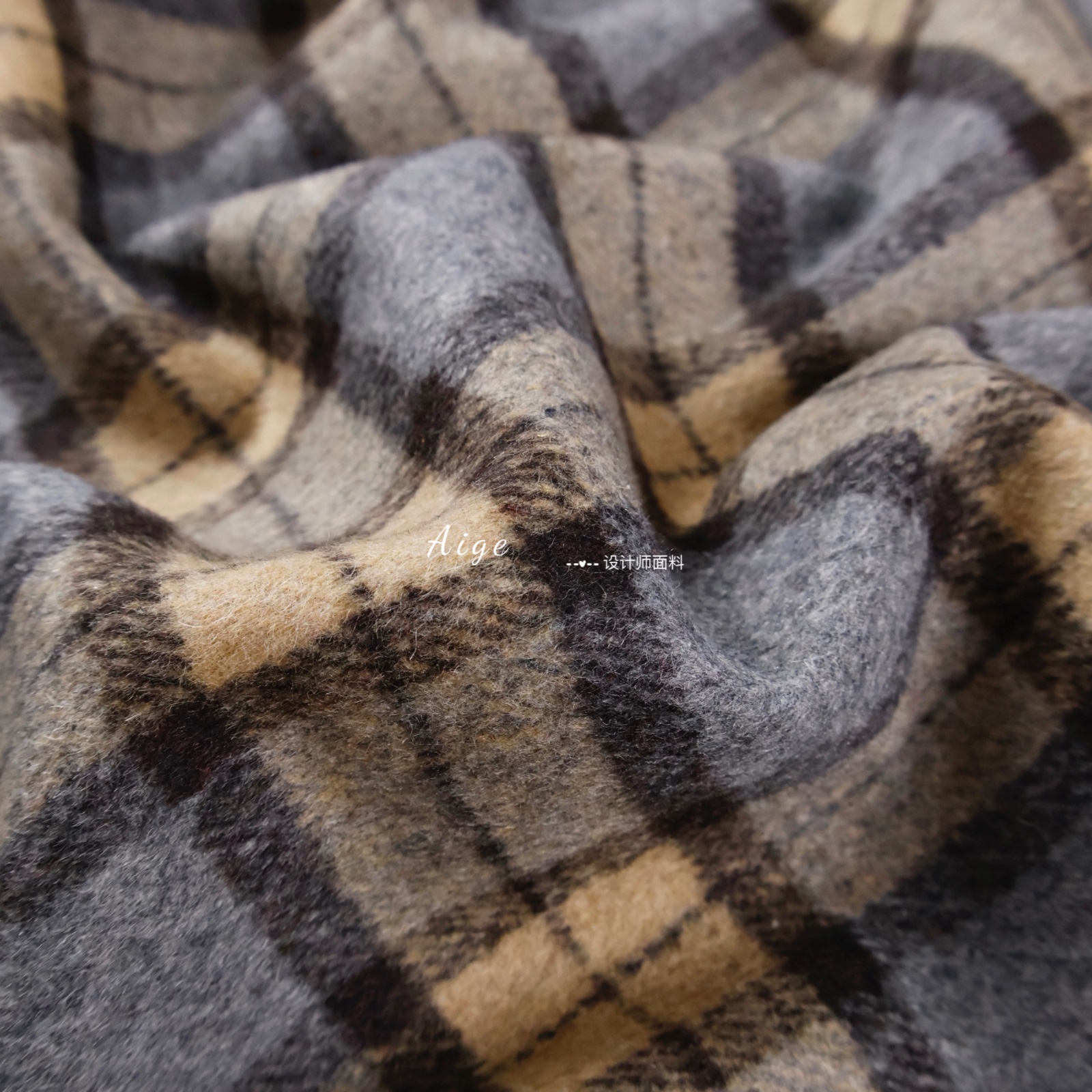 顺毛毛呢●高含毛灰蓝驼色撞色格纹羊毛面料西装套装秋冬裤子布料