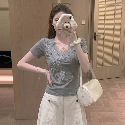 法式立体蕾丝钉珠斜领短袖T恤女装2026夏季新款修身显瘦气质上衣