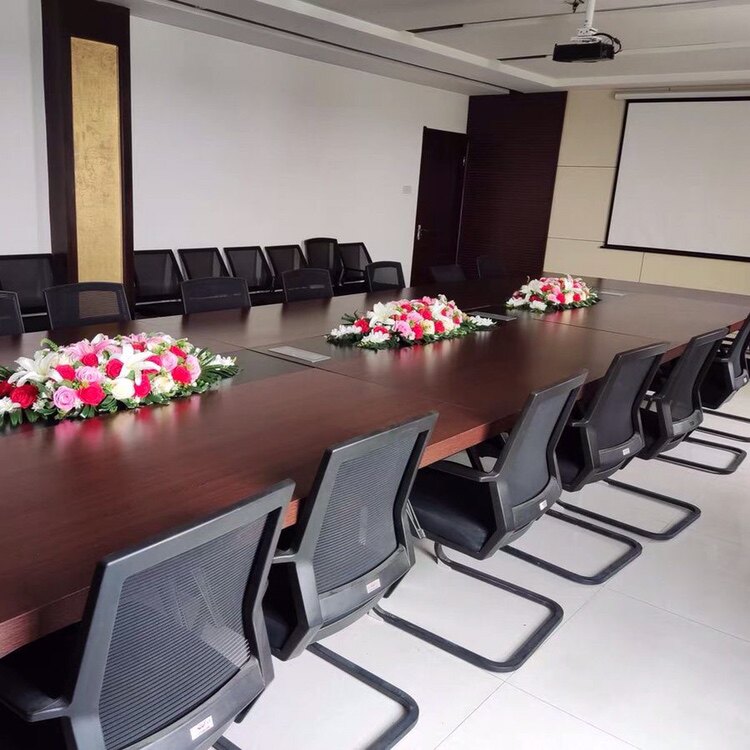 会议台花仿真花会议桌摆花假花商务花办公室装饰花讲台花会议室花图片