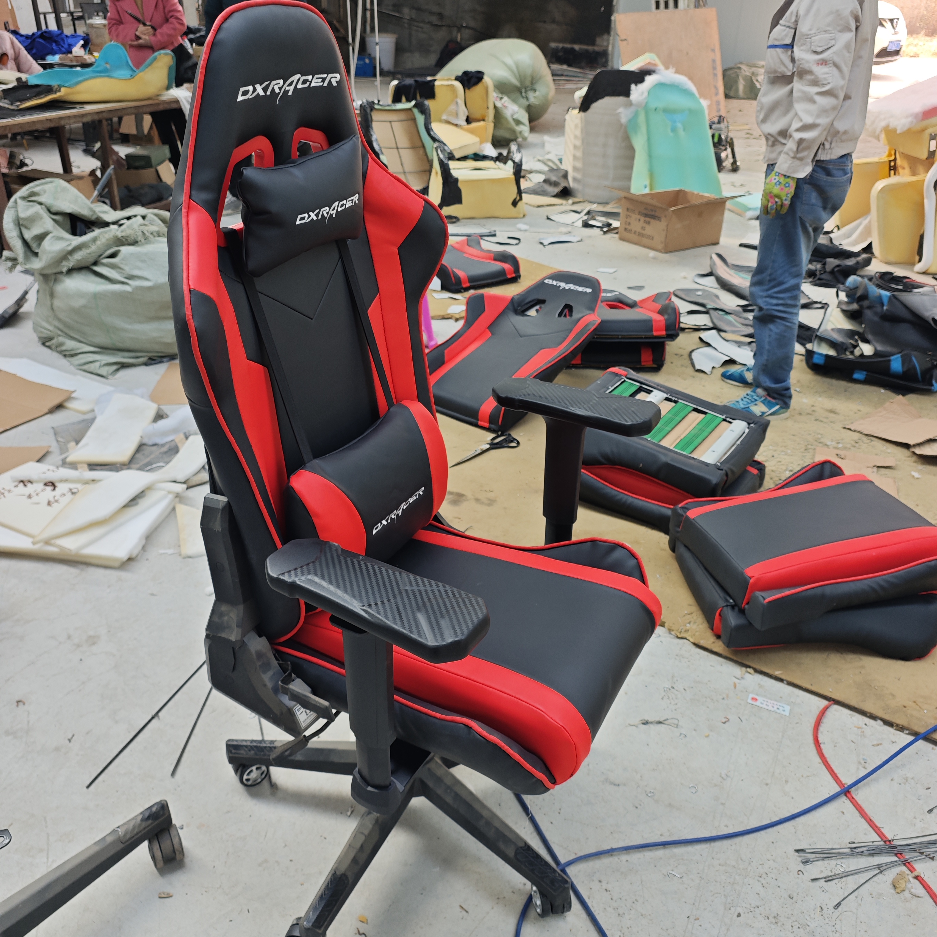 电竞椅翻新换皮皮套定做定制LOGO刺绣定制电竞沙发翻新维修更换