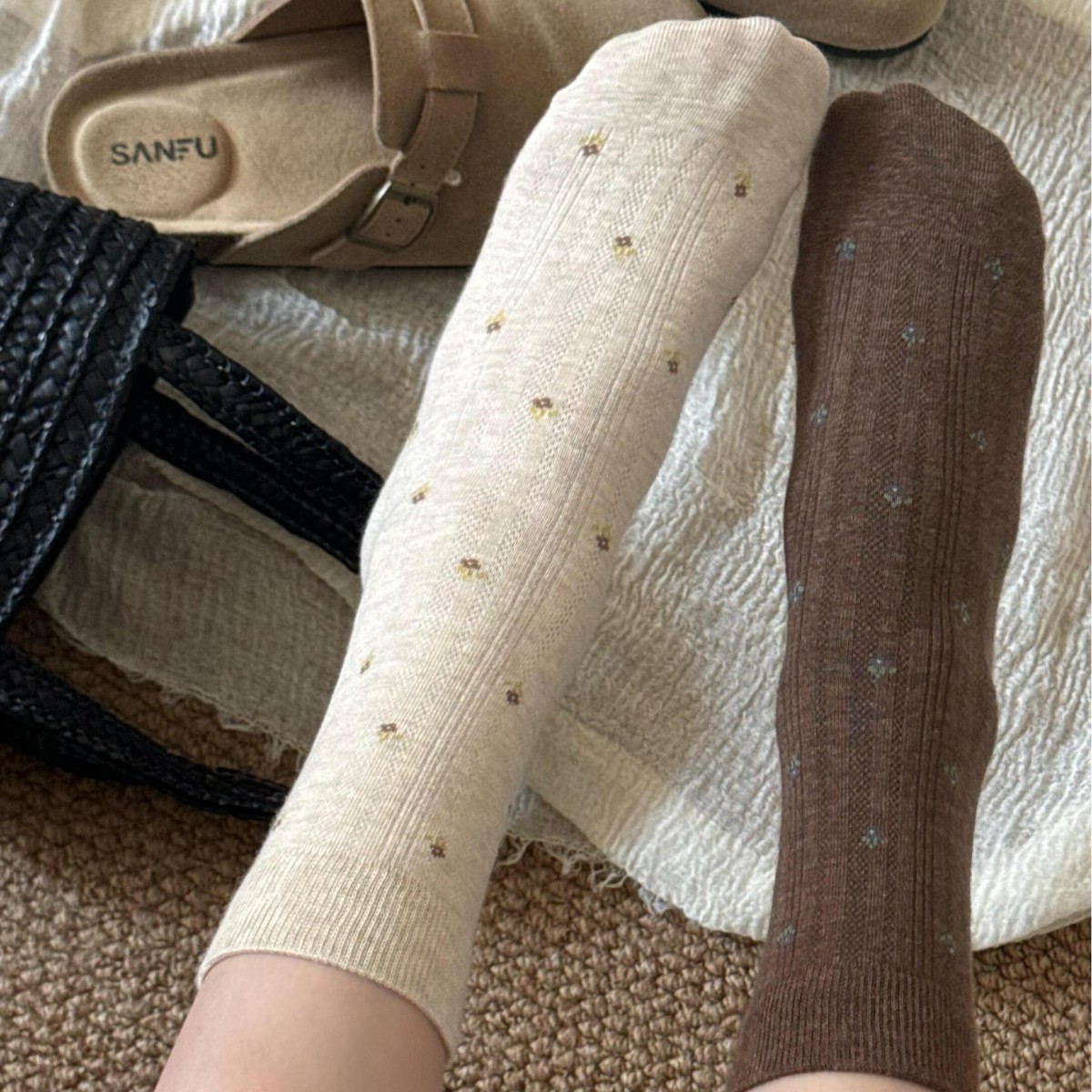 碎花美拉德袜子女中筒袜秋冬款