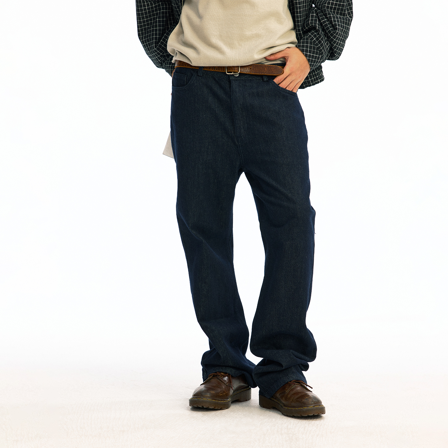 化学制品 穿上回到90's 复古微喇 轻水洗牛仔裤 P5_NVY_JEANS