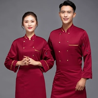 Красный лонгслив, фартук