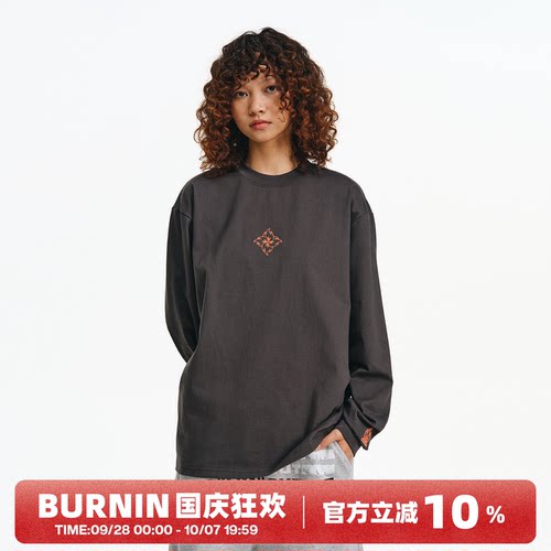 小火苗飞镖胸前长袖T恤男女