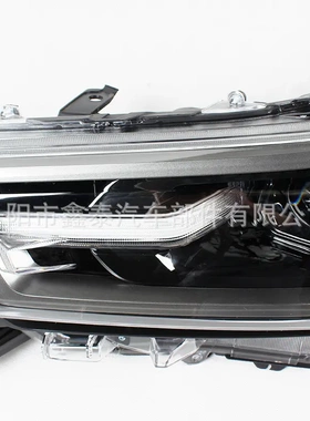 适用于丰田HILUX海拉克斯 REVO ROCCO 2021款高配LED大灯汽车配件