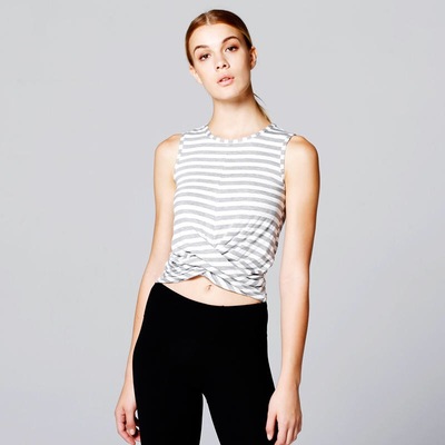 AUMNIW澳弥尼瑜伽服露脐无袖背心 外搭不带胸垫