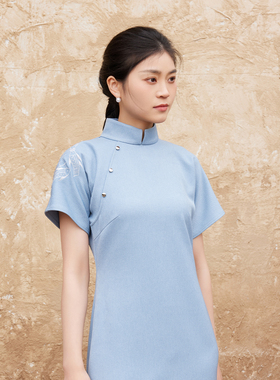 听旬摸鱼儿夏季新款中式民国风日常旗袍女气质立领长款显瘦连衣裙