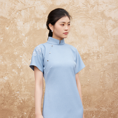 听旬夏季蓝色新中式国风改良旗袍