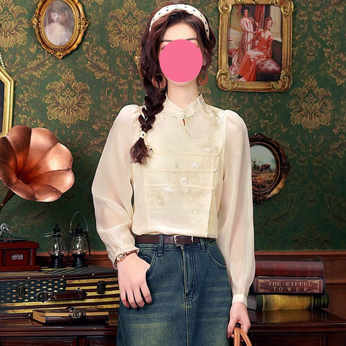 New Chinese style bubble sleeve top 国风盘扣立领泡泡袖上衣女