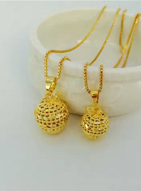 圣诞节镀金实心镂空礼品吊坠