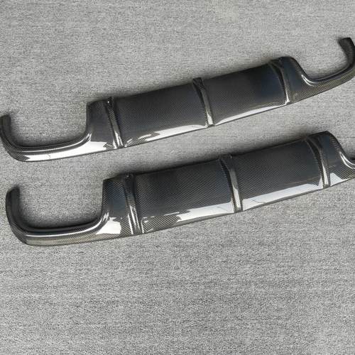 奔驰W211改装碳纤后唇前唇AMG