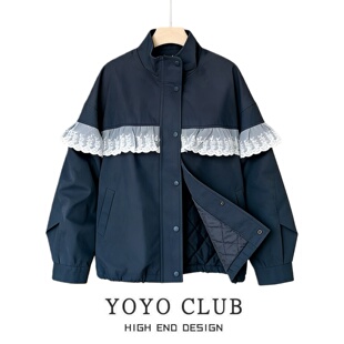 日常休闲冲锋衣外套 风衣女2026大码 品牌折扣美式 洋气蕾丝拼接时尚