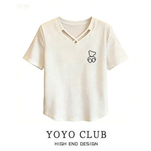 小个子修身 品牌折扣洋气减龄V领短袖 女装 大码 显瘦上衣 T恤2026夏季