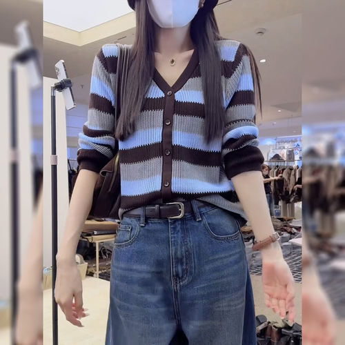 韩系条纹V领针织开衫女秋冬