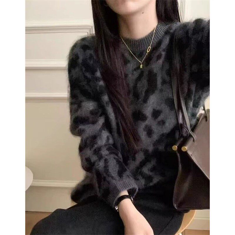 秋冬新款2025超火复古豹纹毛衣女加厚宽松慵懒风高级感针织衫