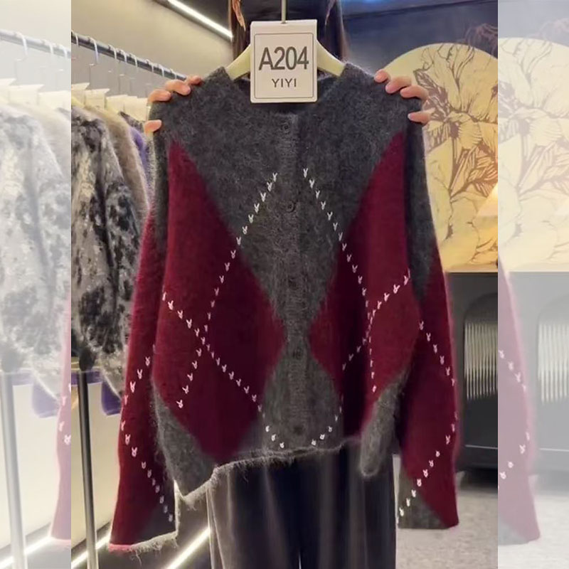 【编号A204】复古红色菱形格针织开衫女圆领撞色氛围感气质外套