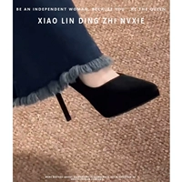 Черная замша [7 см] не утомляет ноги.