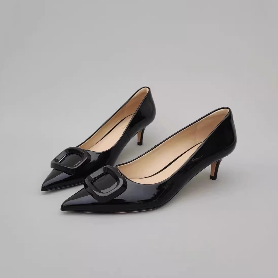 Federica Di Donato一线大厂货尖头漆皮高端大牌气质高跟鞋单鞋女