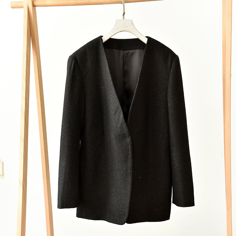 V领无扣羊毛西装外套女黑色宽松气质极简风短外套 莉2720 Y2-2